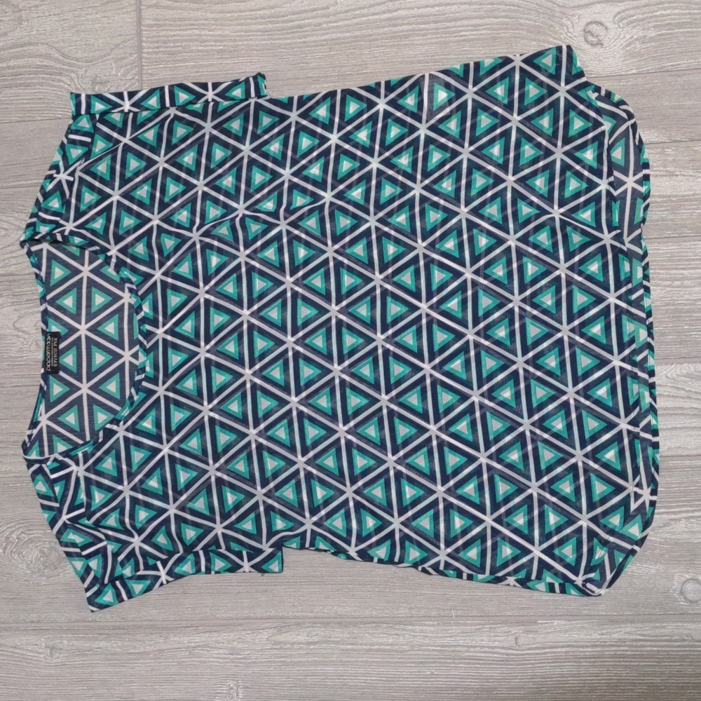 Shear Top Geometric pattern
